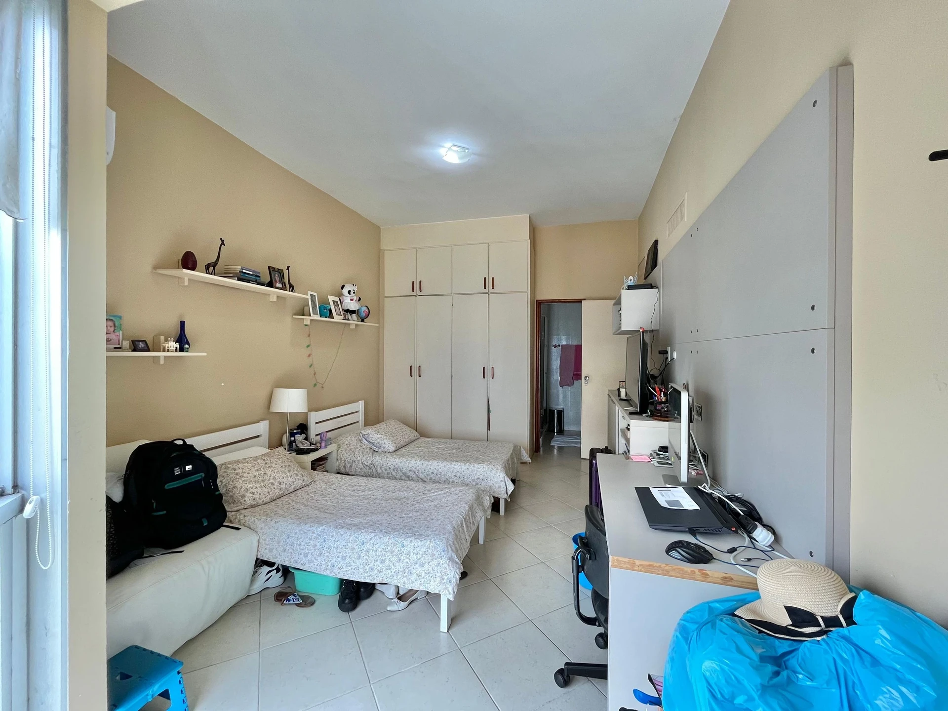 Furnished apartment, 450 m², with a water view — photo 68