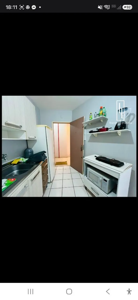 Studio kitnet with a compact cooktop and 1 bedroom — photo 10