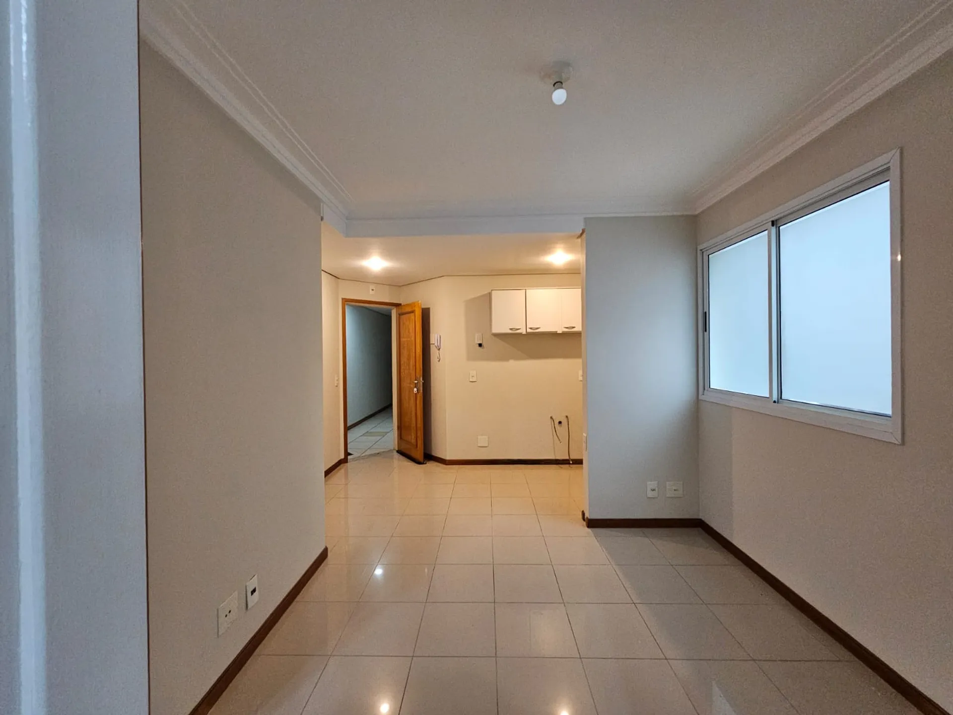 68 m² apartment with 1 bedroom and a balcony — photo 10
