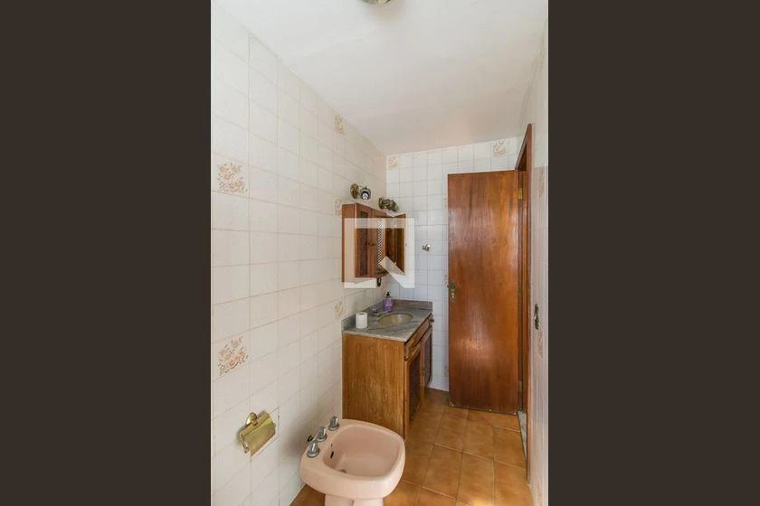 Casa com 4 quartos e 3 vagas, 500 m² — photo 36