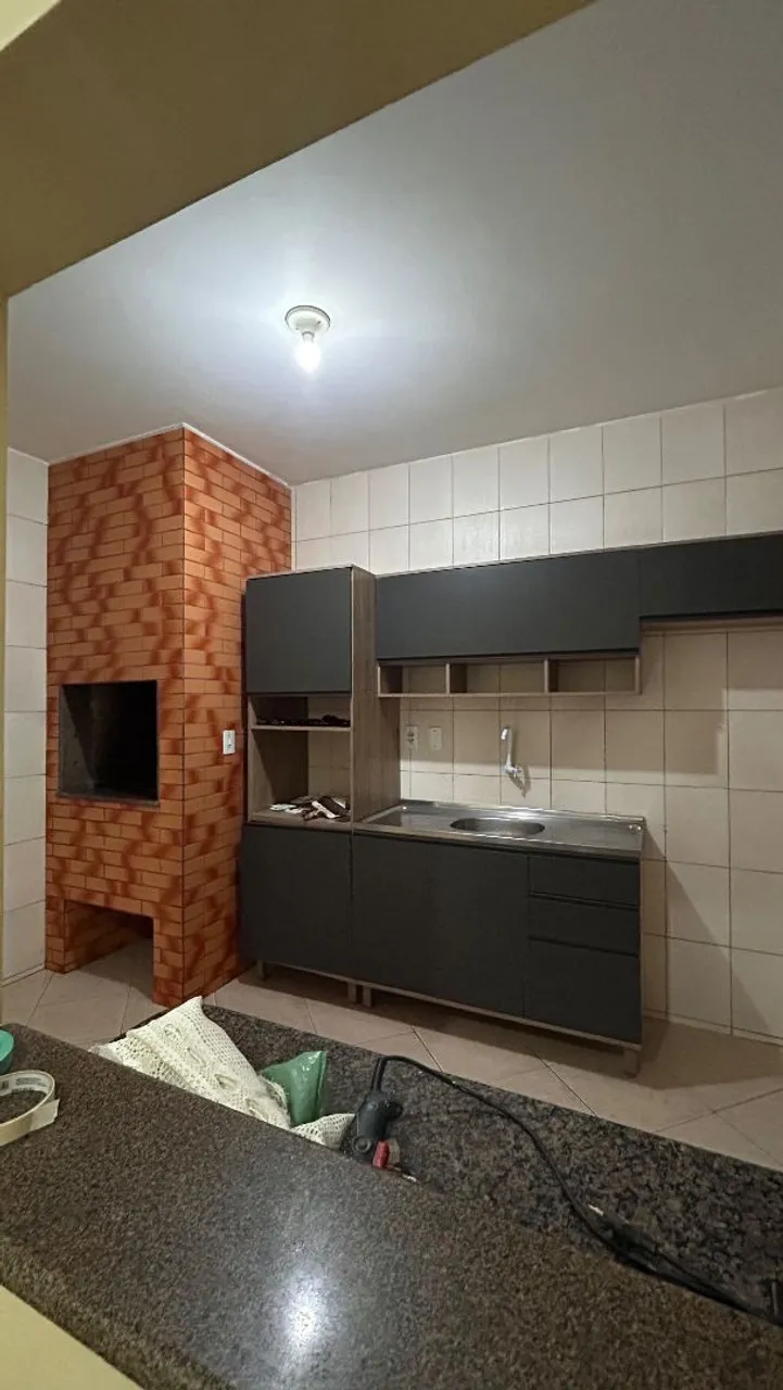 Apartamento de 80 m² e 3 quartos, Costeira do Pirajubaé