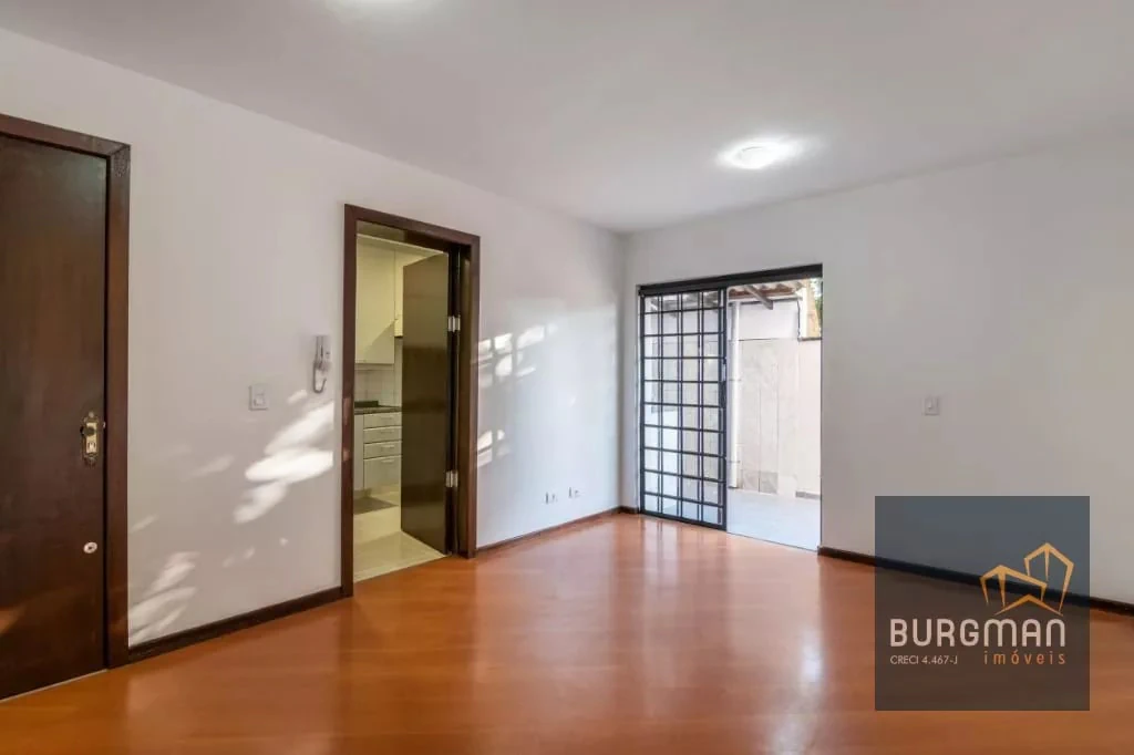 Невмебльована квартира з 3 спальнями та 152 м²