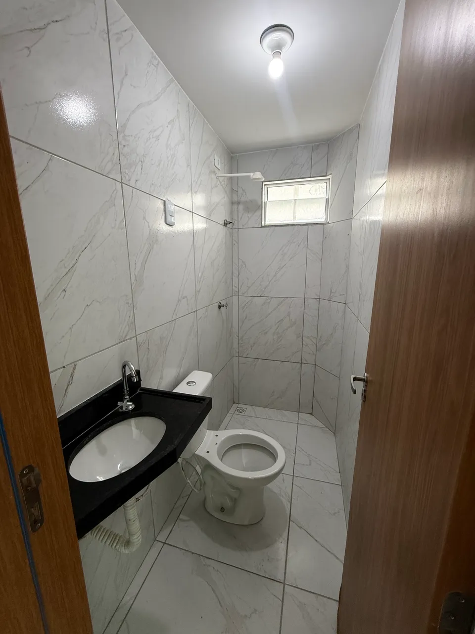 Unfurnished apartment with 2 bedrooms and 2 bathrooms — photo 15