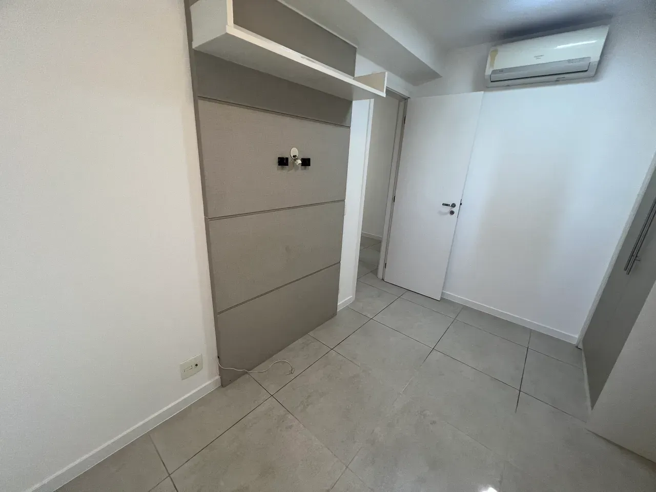 44 m² unfurnished apartment with 1 bedroom and parking — photo 11