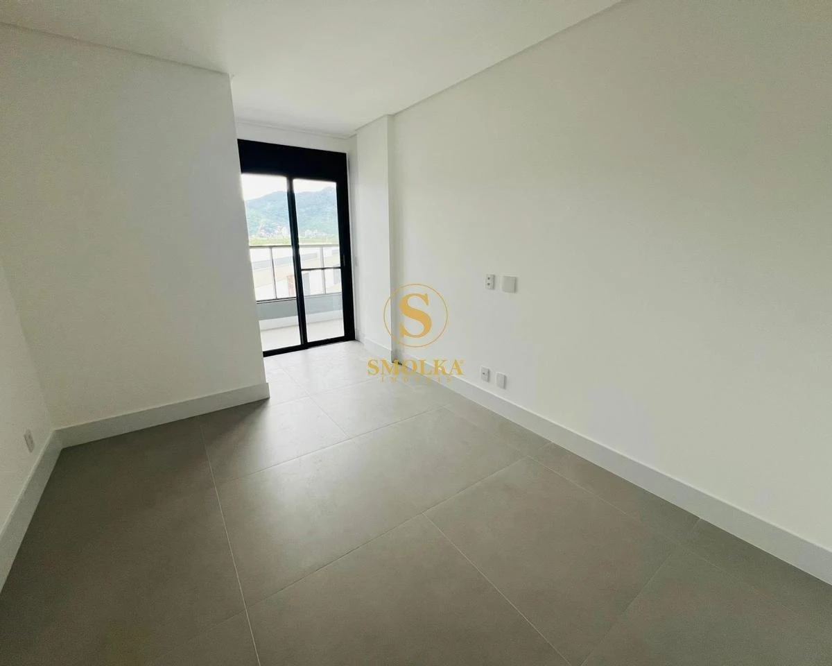 Apartment, 130 m², with a grill on the balcony — photo 23