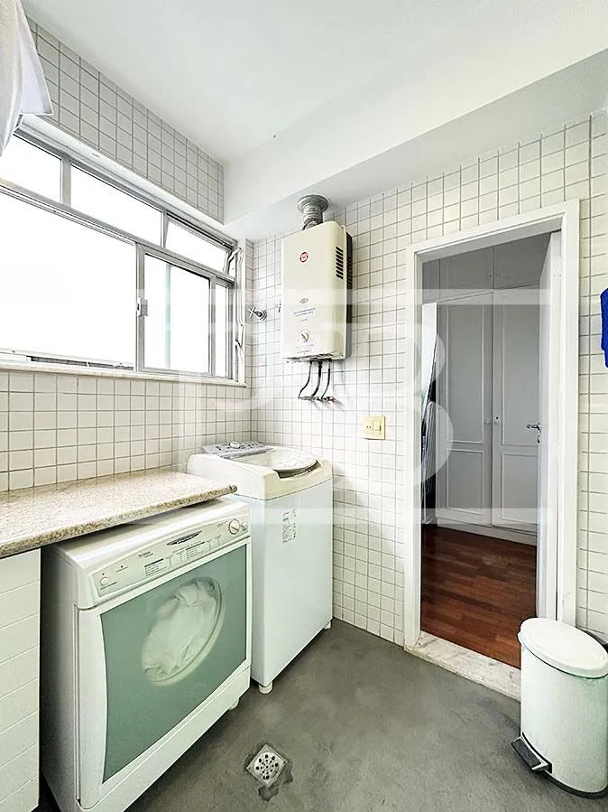4-bedroom apartment with 200 m² and 2 parking spots — photo 32