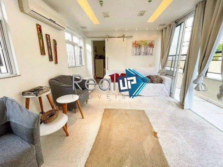 Furnished penthouse with 162 m² and 4 bedrooms — photo 18