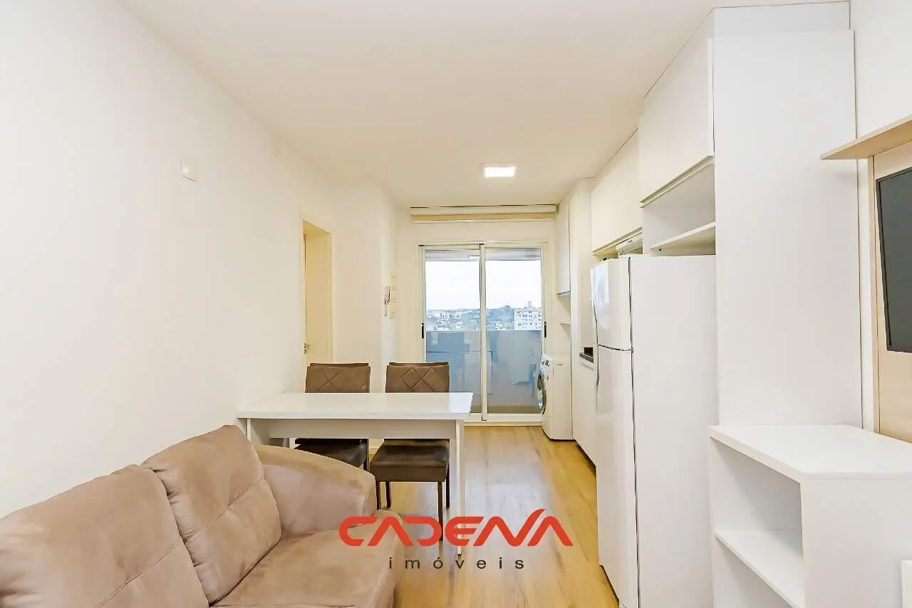 Furnished 1-bedroom apartment with balcony and 52 m²