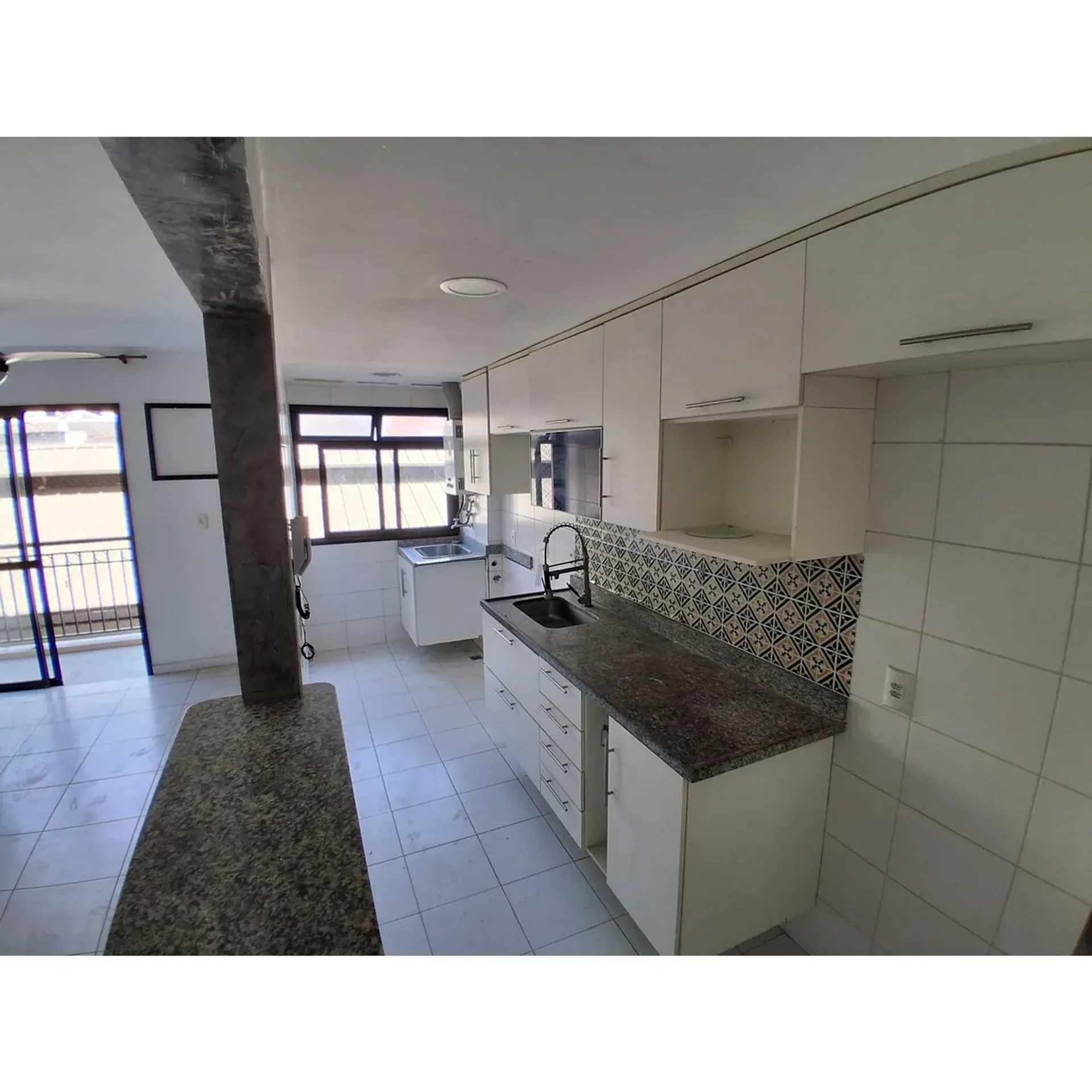 73 m² 2-bedroom rental apartment with balcony — photo 14