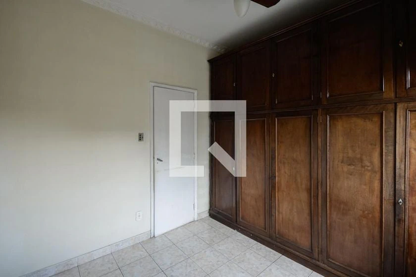 Furnished 1-bedroom apartment with 2 bathrooms — photo 18