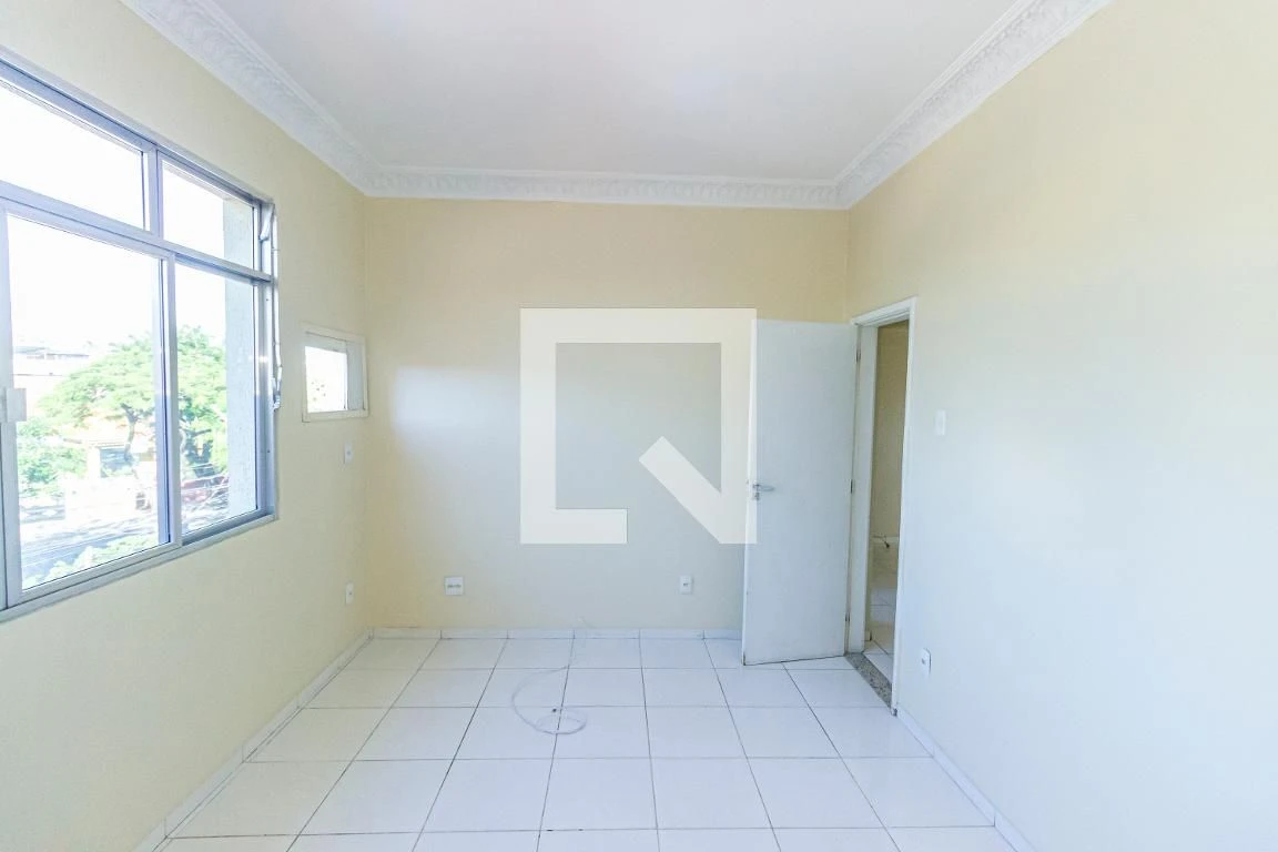Unfurnished apartment with 3 bedrooms, 1 parking space — photo 11