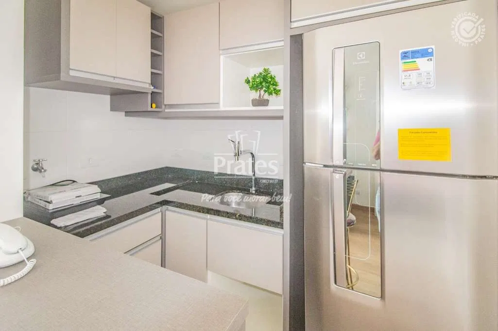 Wood or laminate floors in a one-bedroom apartment, 35 m² — photo 5