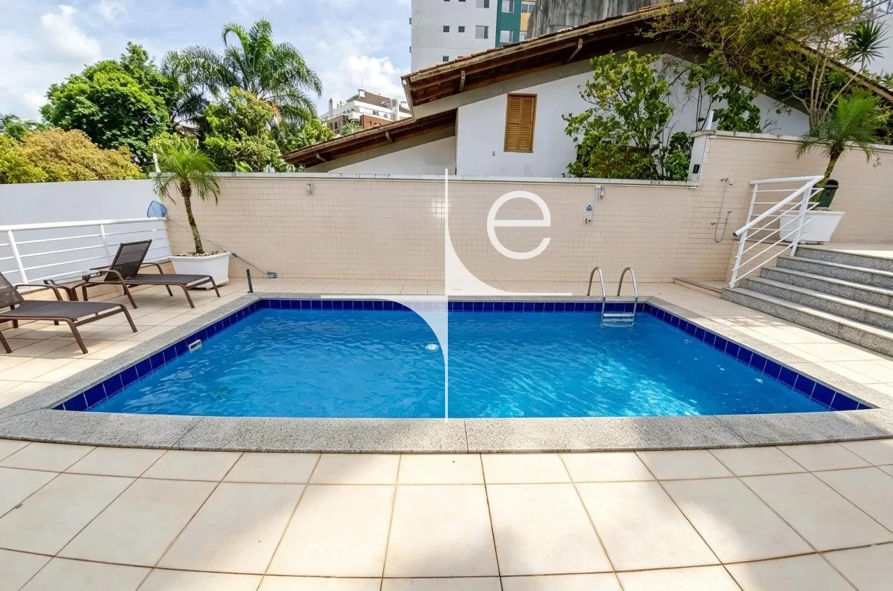 Мебльована квартира з 2 спальнями, 75 м², 2 місця — photo 6
