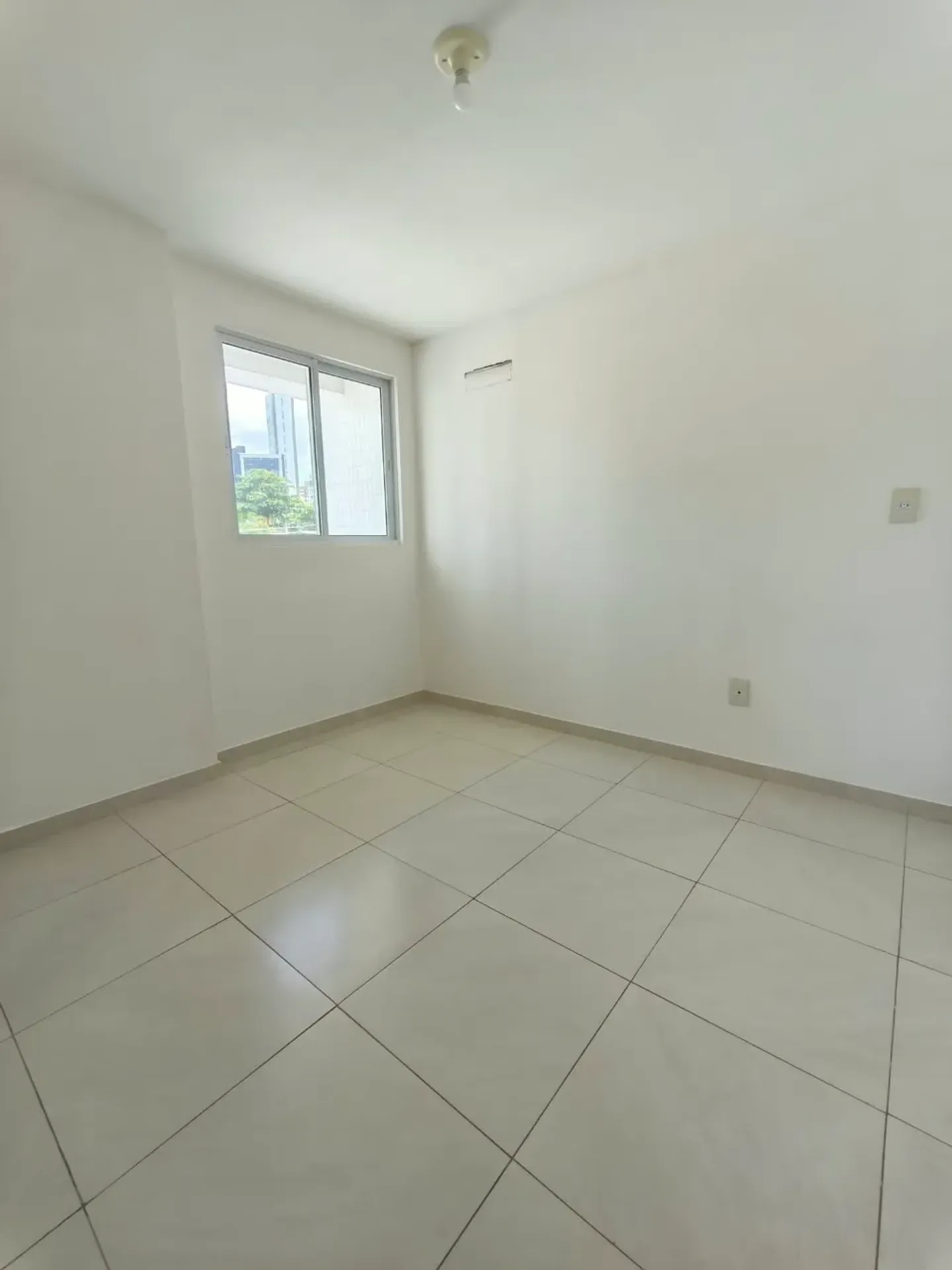 3-bedroom apartment in a building with a sauna — photo 13