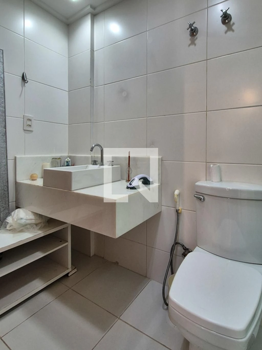 Furnished apartment with 5 en-suite bedrooms and terrace — photo 64