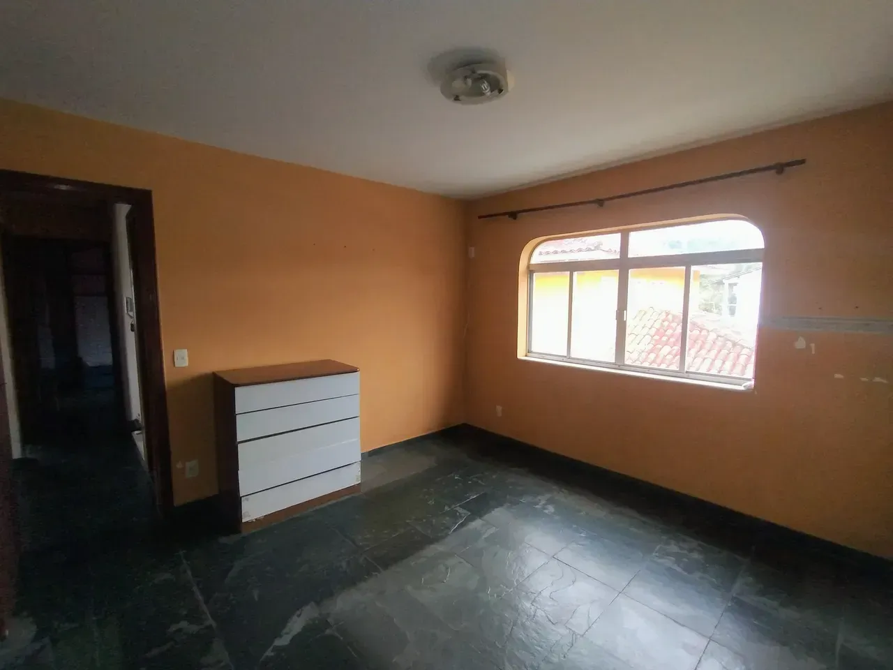 Casa com 4 quartos, 5 banheiros e 4 vagas — photo 12