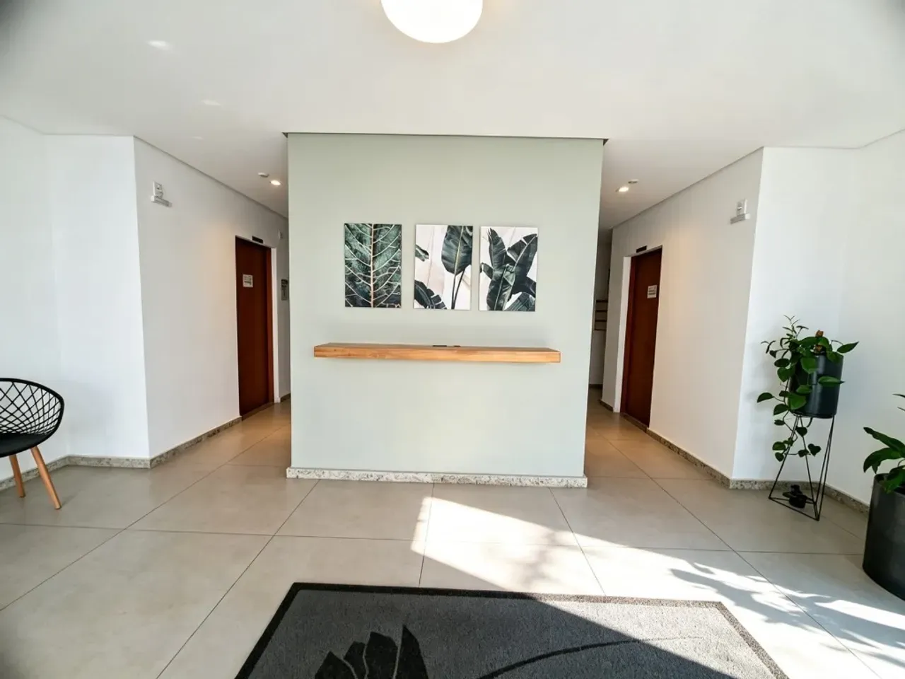 3-bedroom apartment with 2 parking spots and balcony — photo 34