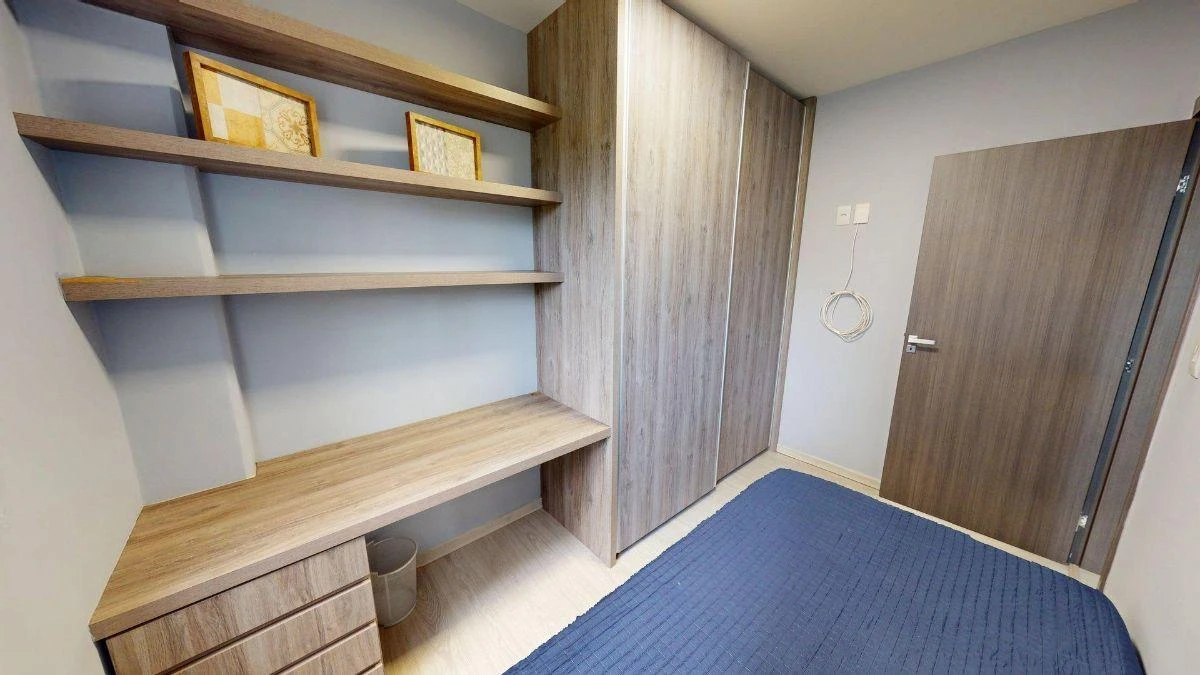 2-bedroom apartment with a washing machine — photo 14