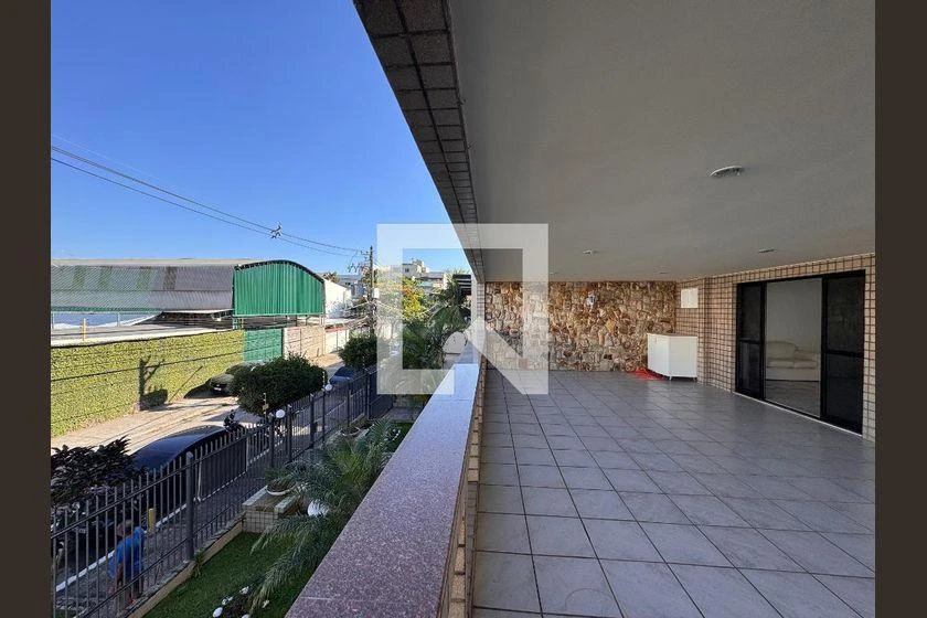 Квартира з вбудованими шафами, 2 кімнати і 130 м² — photo 36