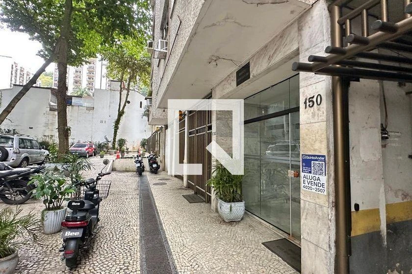 Furnished 50 m² apartment with 2 bedrooms and separate kitchen — photo 30