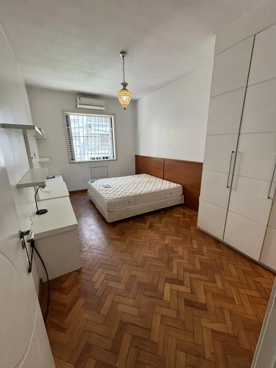 Furnished apartment with a closed kitchen and 4 bedrooms — photo 14