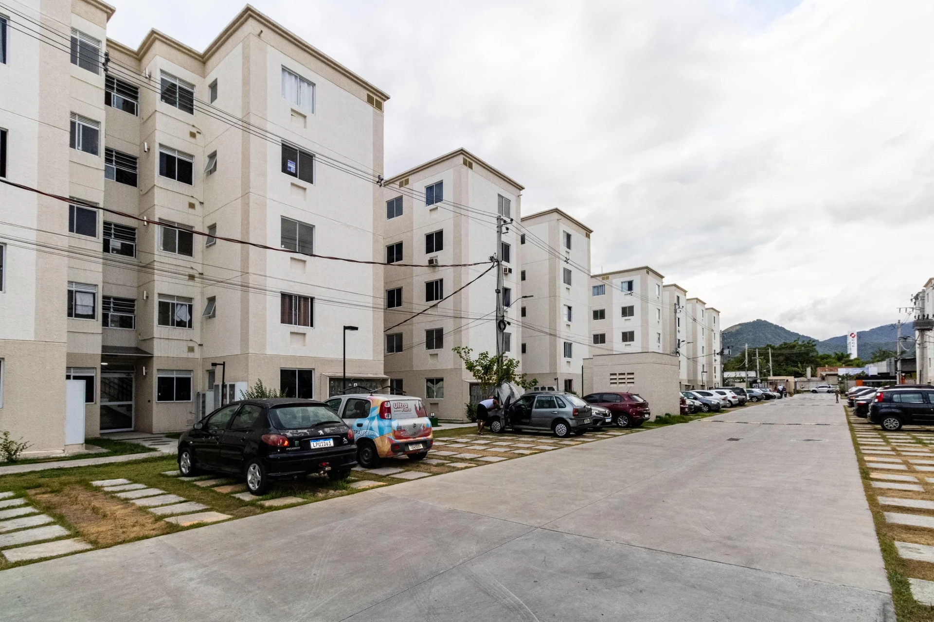 Unfurnished apartment with 2 bedrooms and 1 parking spot — photo 18