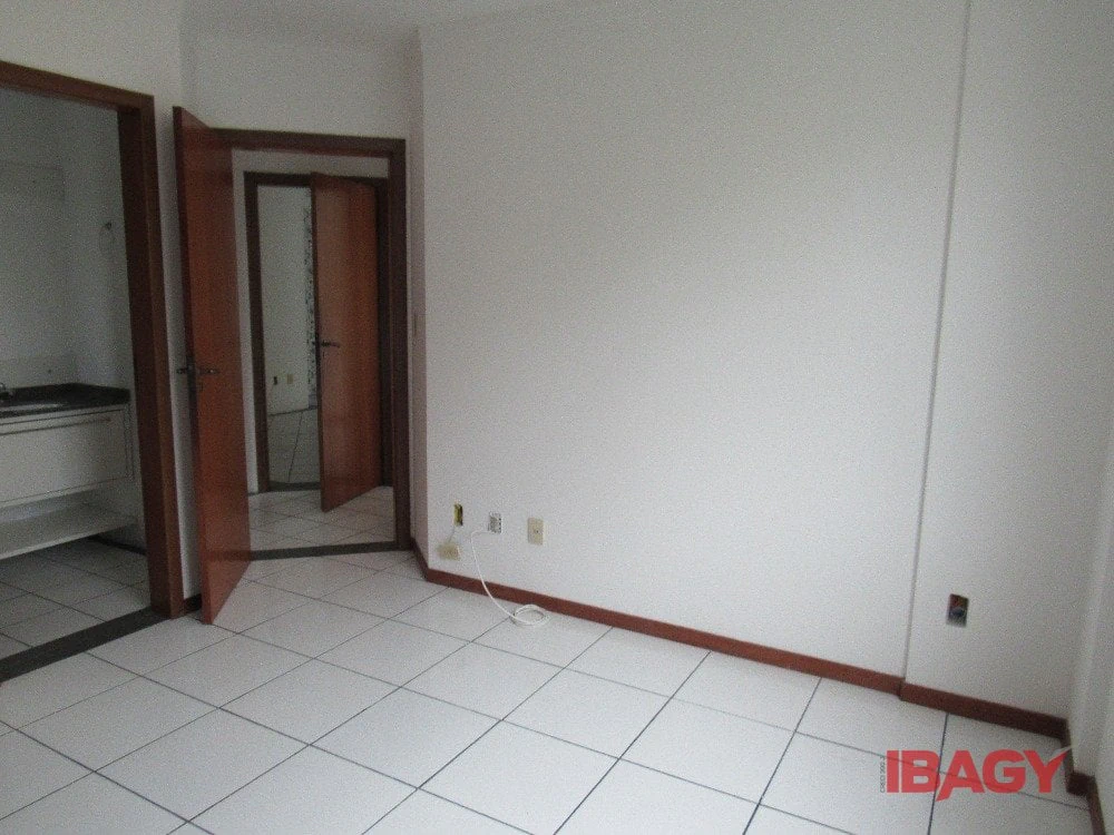 Apartment, 86 m², with a private BBQ — photo 13