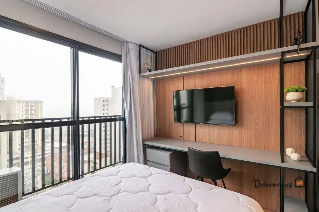 Furnished studio with 1 bedroom and a private BBQ — photo 8