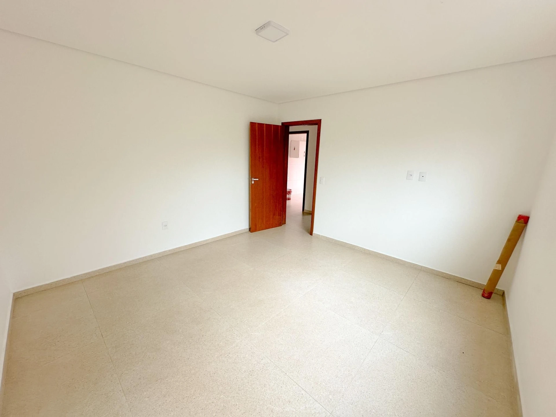 Garden in a 4-bedroom house, 194 m² — photo 35