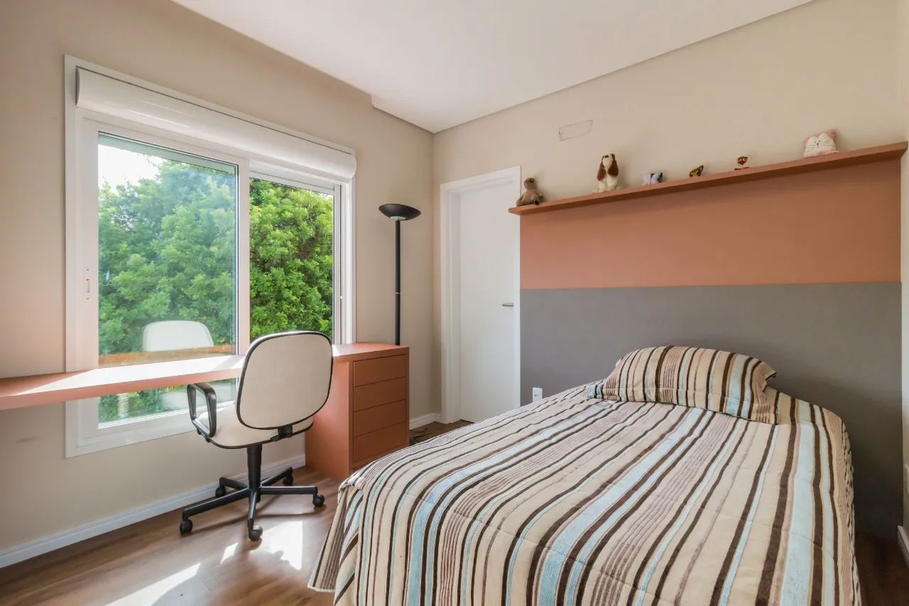 House with 4 en-suite bedrooms and open kitchen 412 m² — photo 23