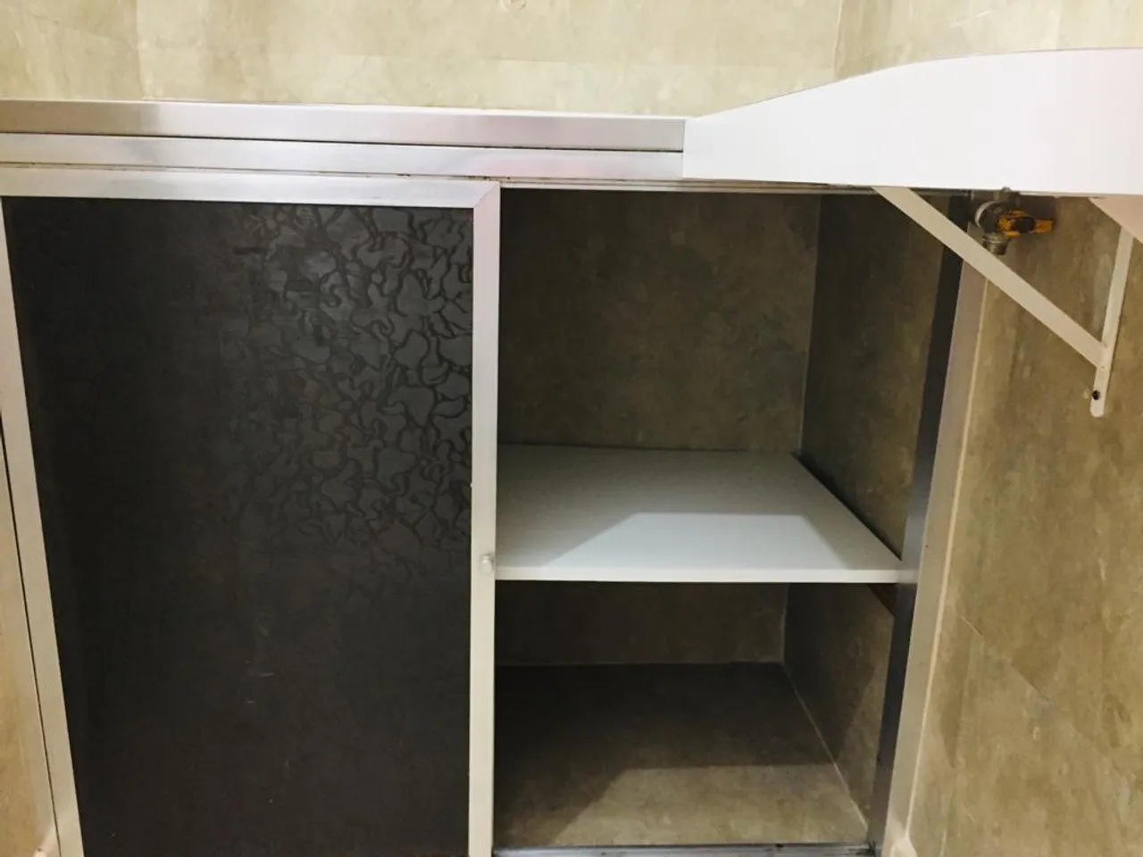 Apartamento de 1 dormitorio con ducha con vidrio — photo 11