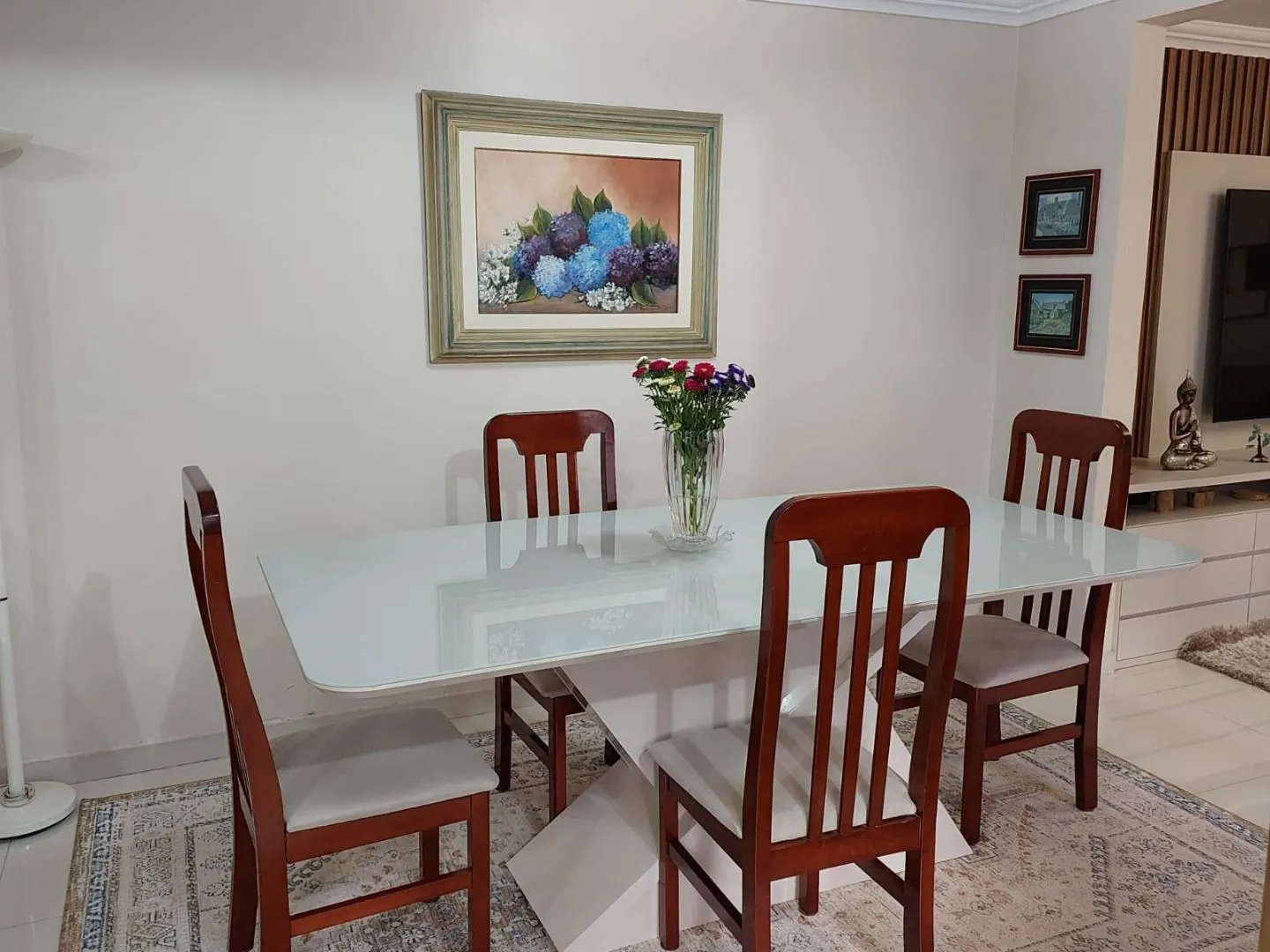 Home office in a 6-bedroom house, 570 m² — photo 25