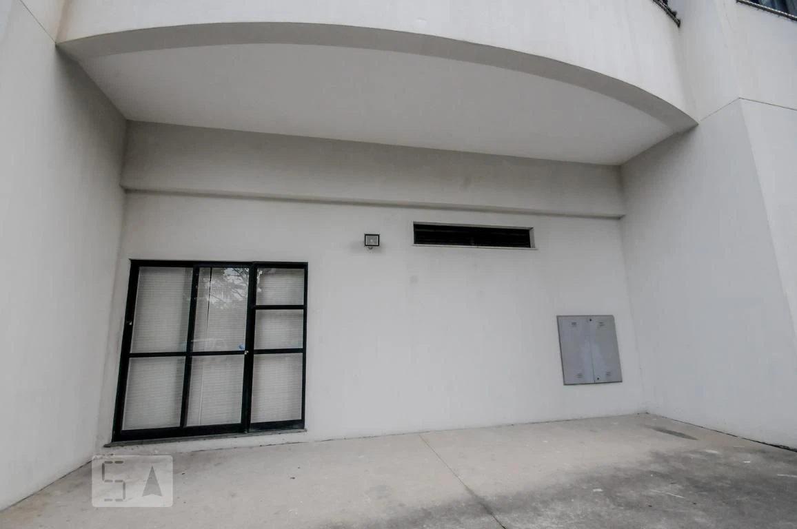 2-bedroom apartment with a mountain view in Rio de Janeiro — photo 53