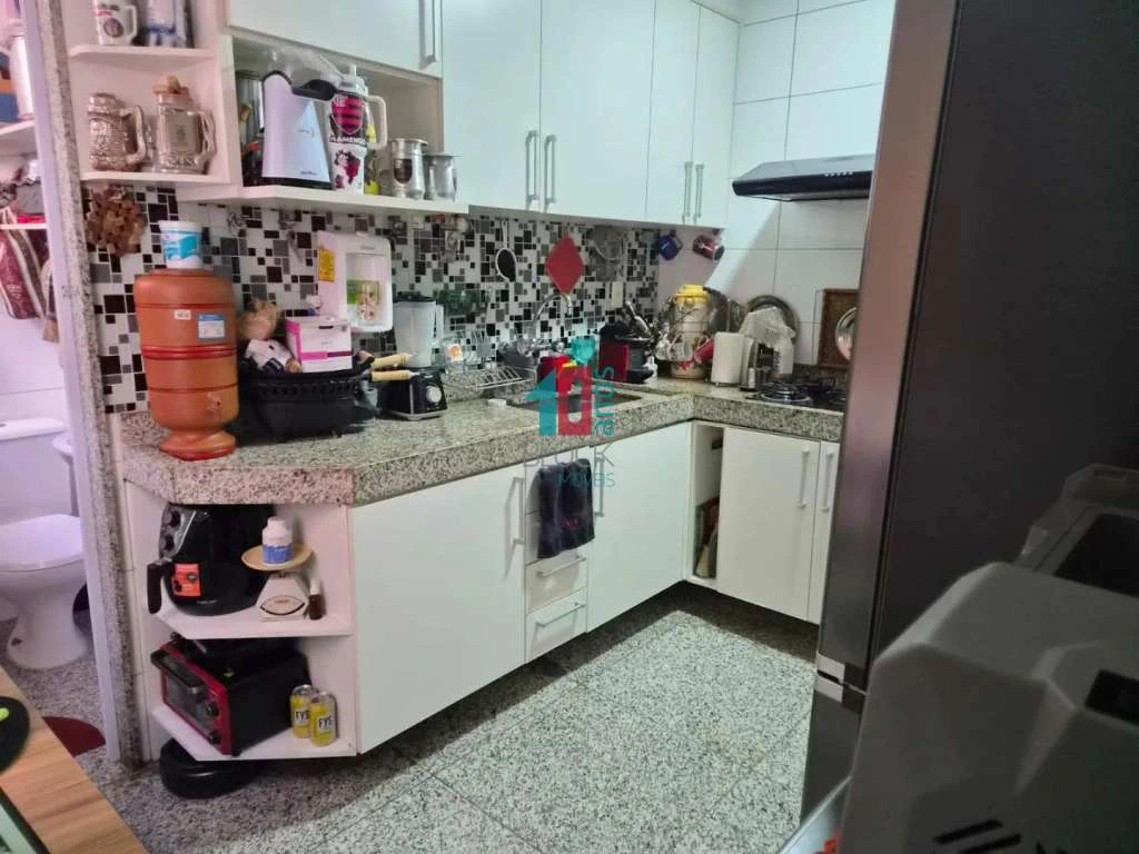 3-bedroom apartment with a washing machine — photo 15