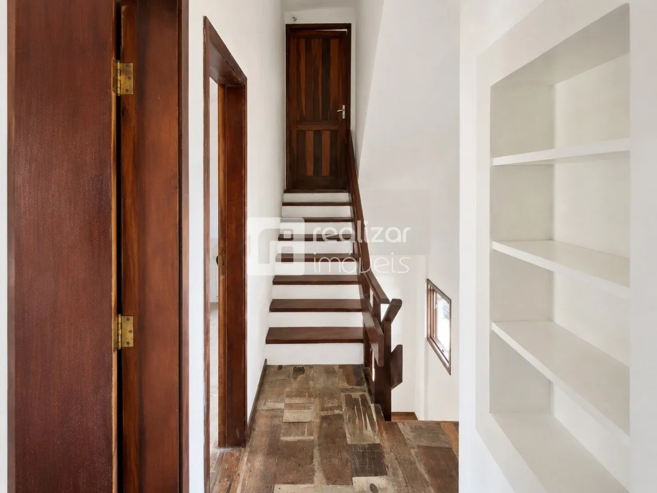 Furnished 4-bedroom house with 4 parking spaces — photo 34