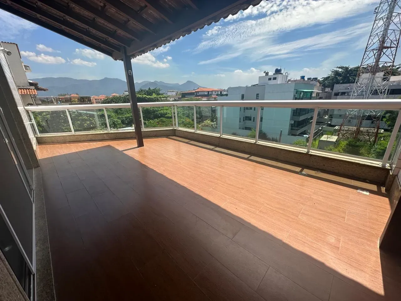 4 quartos e varanda envidraçada: apartamento de 265 m² — photo 3
