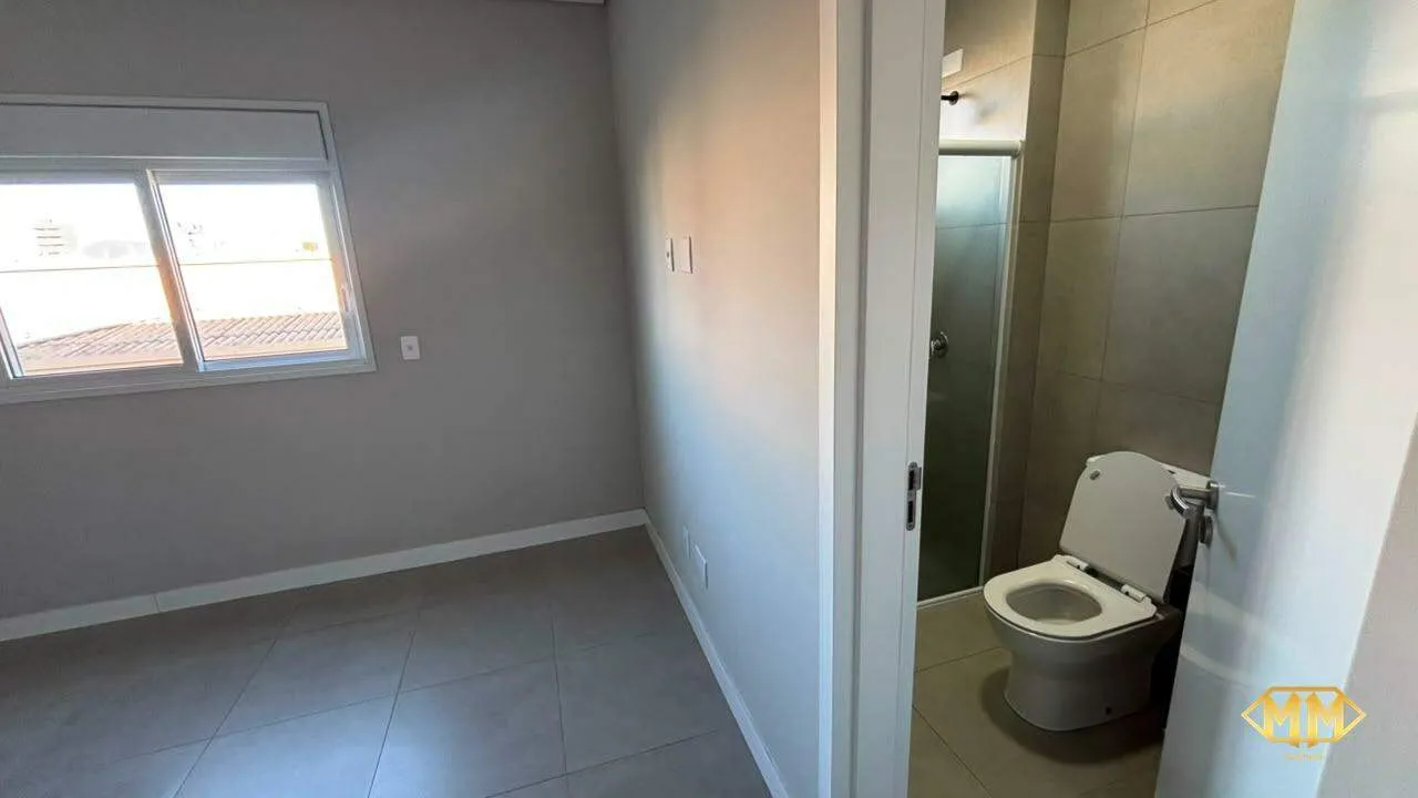 Apartamento de 2 dormitórios no 2º andar com cozinha aberta a gás — photo 7