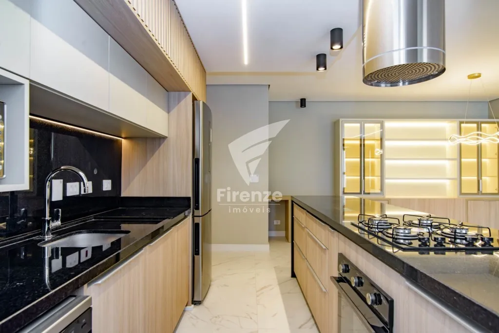 Furnished apartment with open-plan kitchen and private garden — photo 33