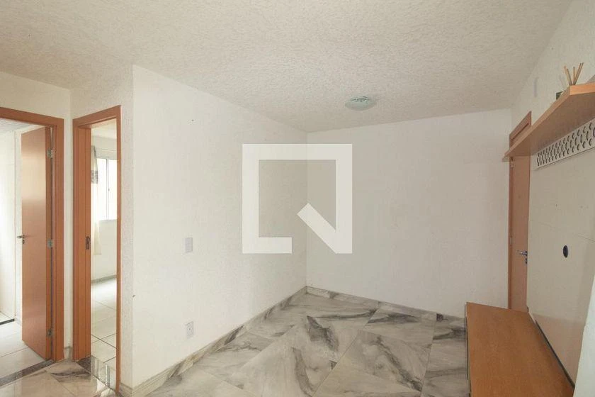 2-bedroom apartment in a building with a pool — photo 6