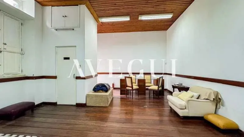 Unfurnished house with 1 bedroom and 3 bathrooms, industrial look — photo 19