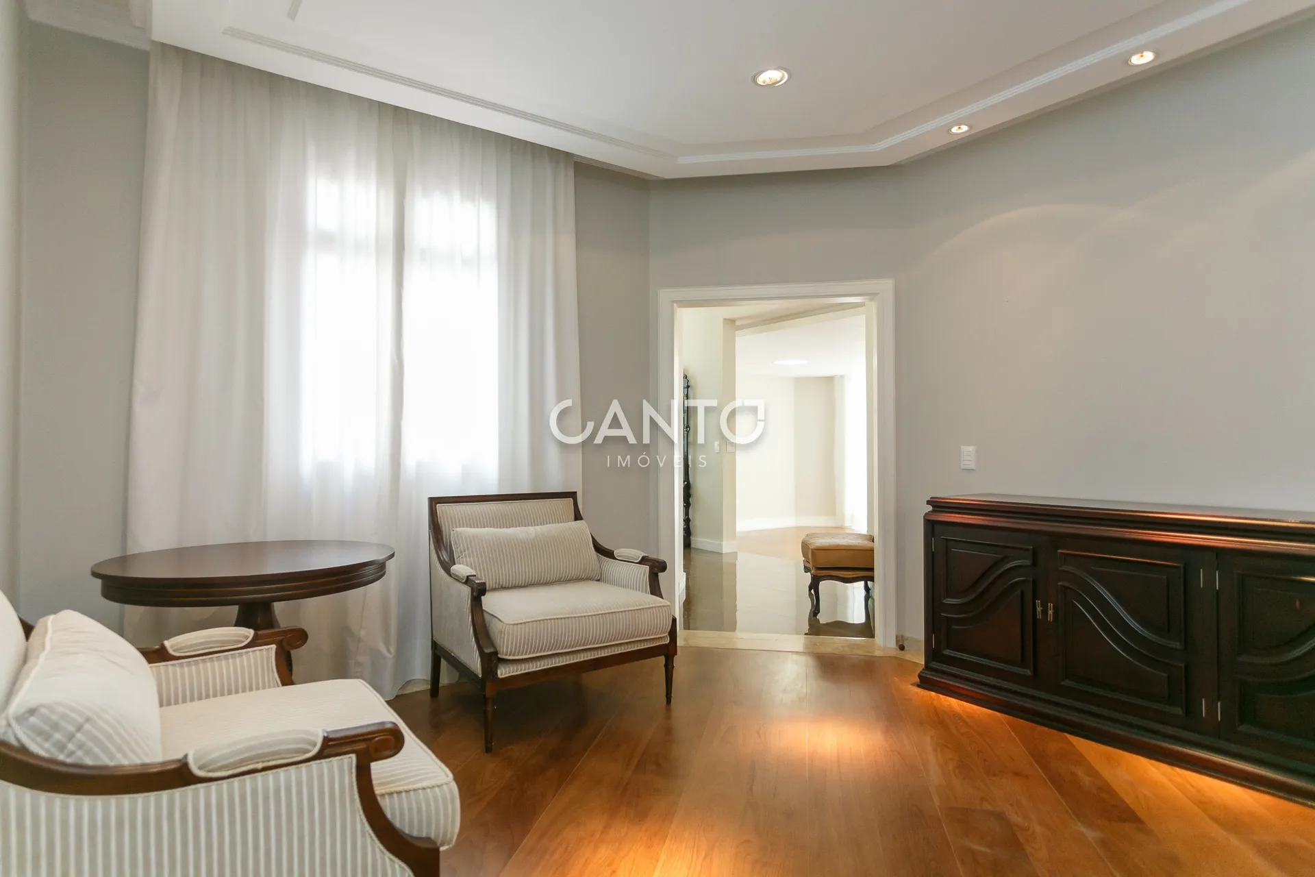 4-bedroom apartment with 3 parking spaces included — photo 6