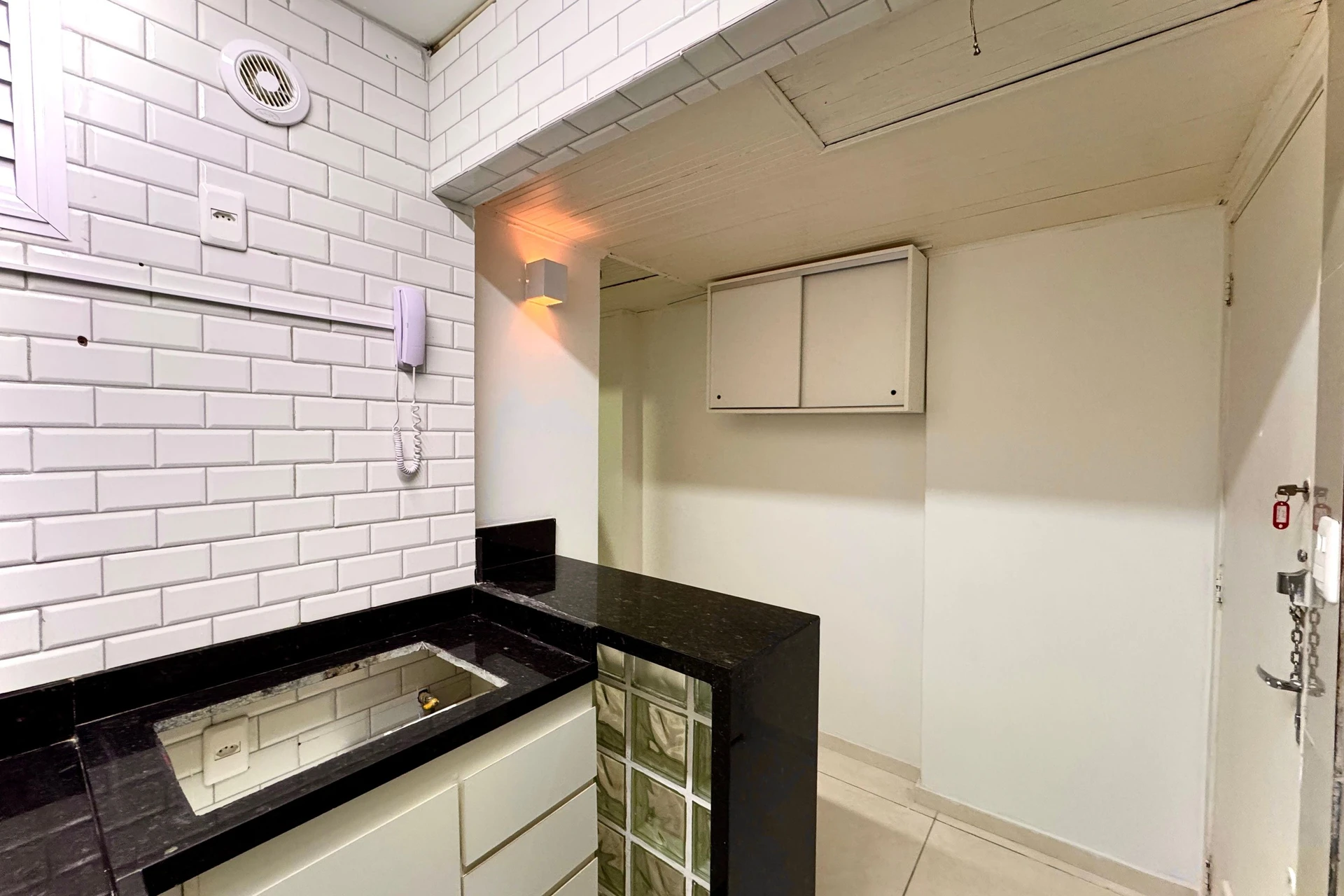 Apartamento de 1 quarto com espaço de home office, Centro — photo 7