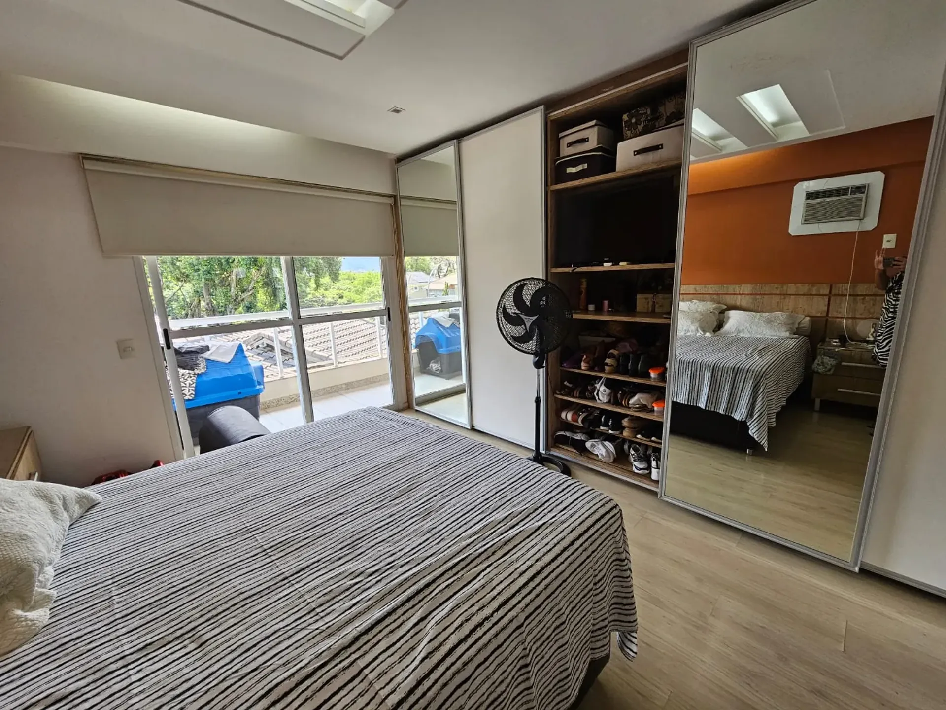 Furnished 206 m² house with 5 bedrooms and 5 baths — photo 22