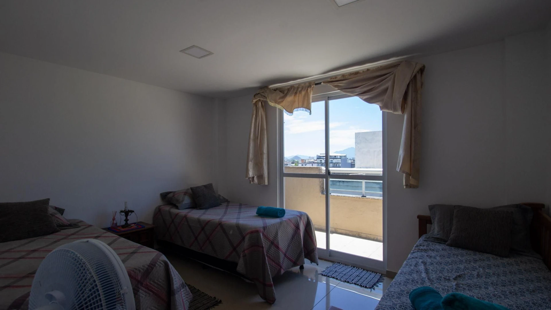 Apartamento mobiliado de 3 quartos com varanda e vista — photo 7
