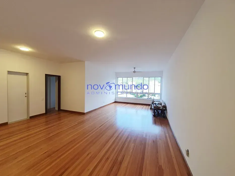 Furnished apartment with 3 bedrooms and 1 parking space — photo 7