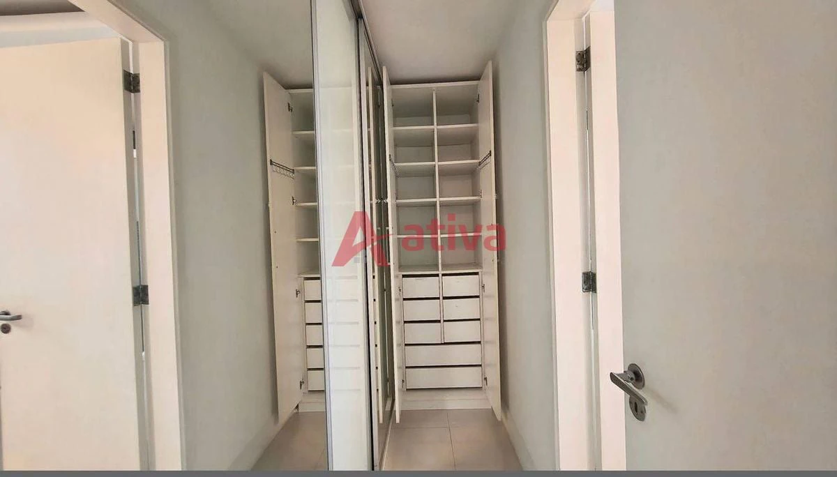 Casa em condomínio com 4 suítes e 200 m² — photo 20