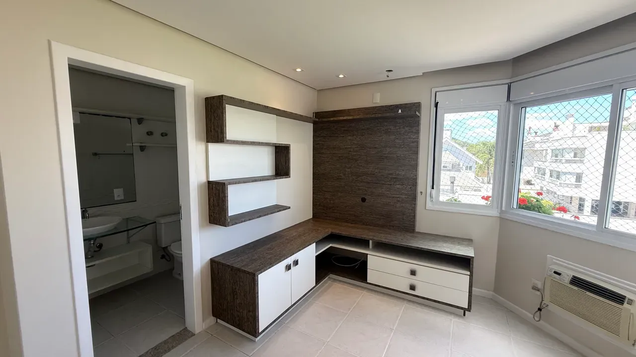 Apartment, 117 m², with a grill on the balcony — photo 15