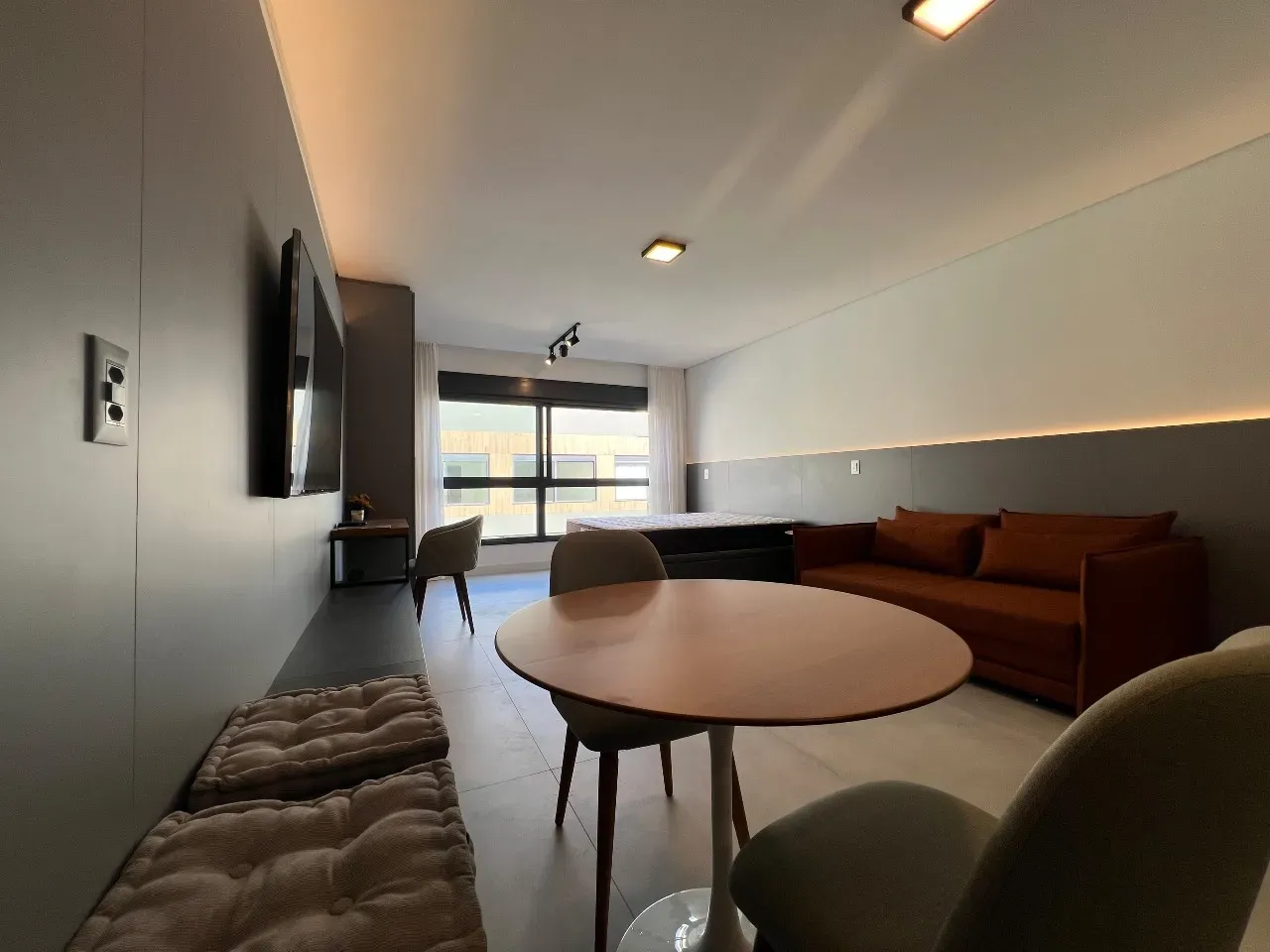 Apartamento mobiliado de 42 m² com cozinha aberta — photo 3