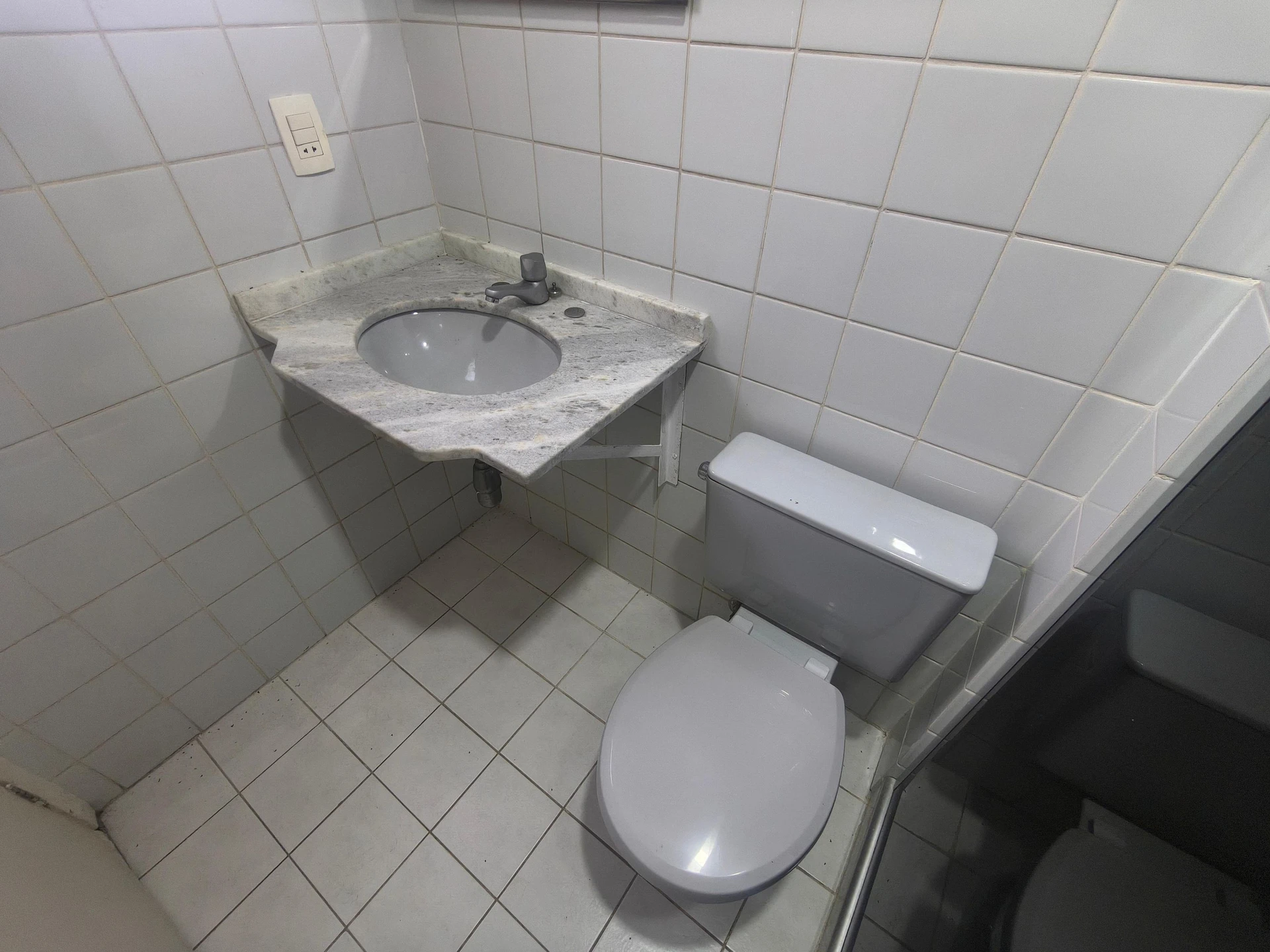 Балкон з грилем та 2 спальні: квартира 129 м² — photo 32