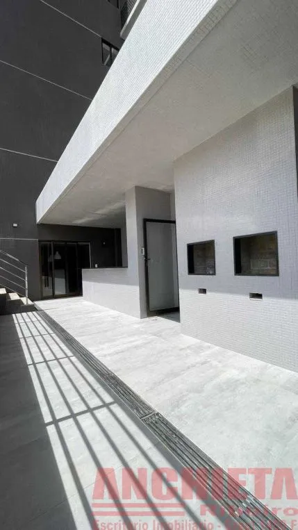 Квартира с 2 спальнями, сьютом и 2 парковками, 65 м² — photo 11